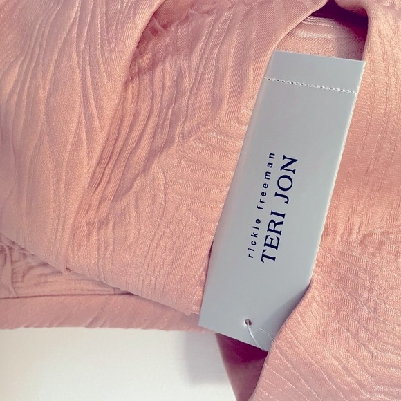 Teri Jon Cuff Bodice Strapless Gown | Blush Pink | Size 10 - Picture 9 of 10